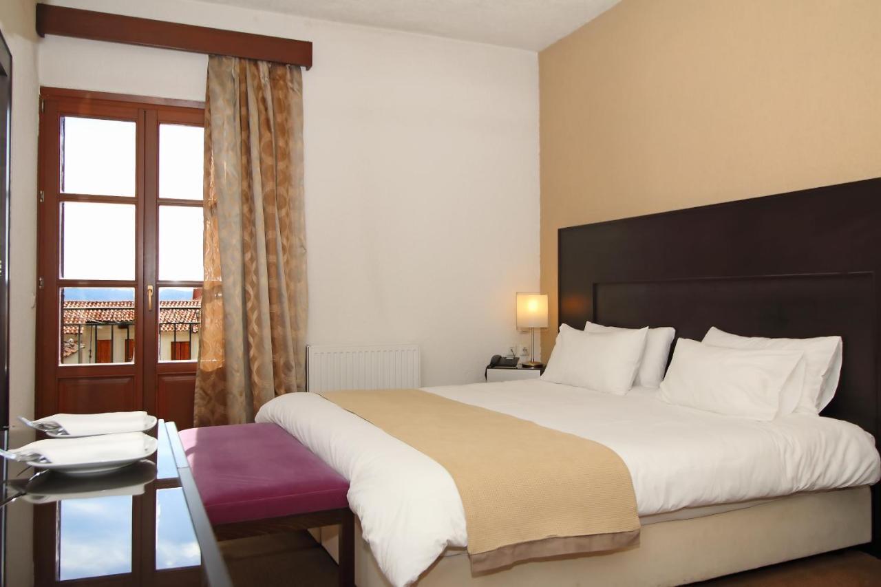 Boutique Hotel Parnassia Arachova Exterior photo